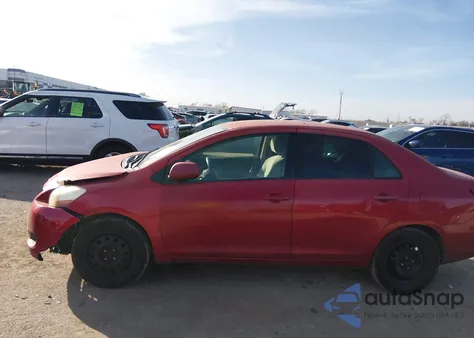 2009 Toyota Yaris z USA, uszkodzony, nr VIN JTDBT903791330403